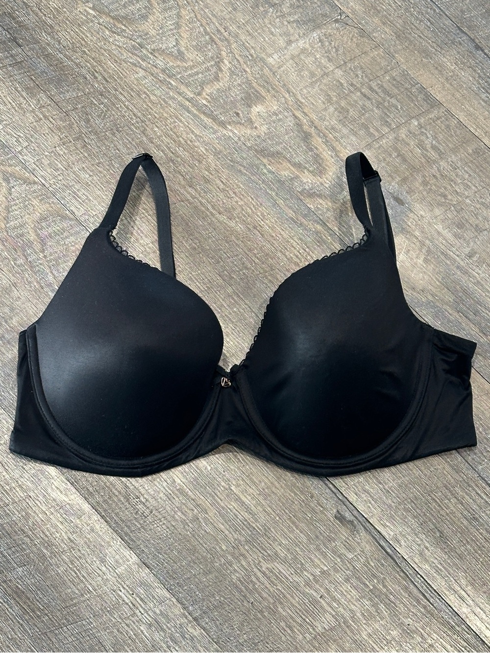 Black Victoria’s Secret Bra 36DD